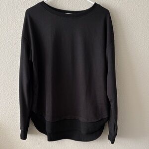 Elegant Black Women's Crew Neck Sweater